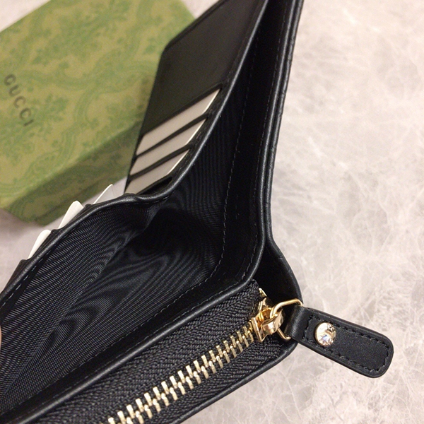 グッチ財布 レプリカ内部構造